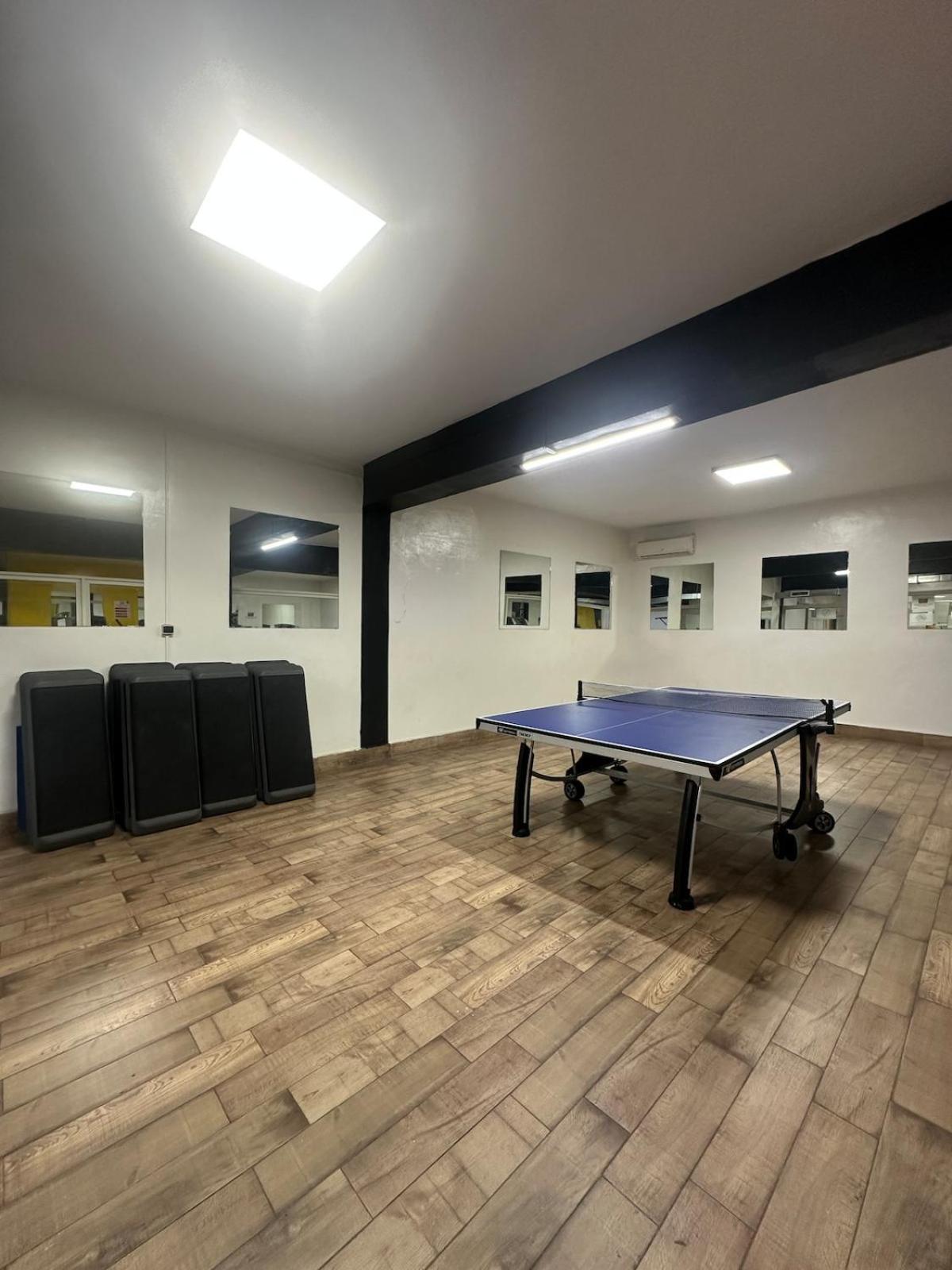 Luxurious With View Gym Parking And Keyless Access Apartment *